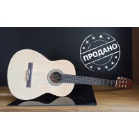 Yamaha C40M